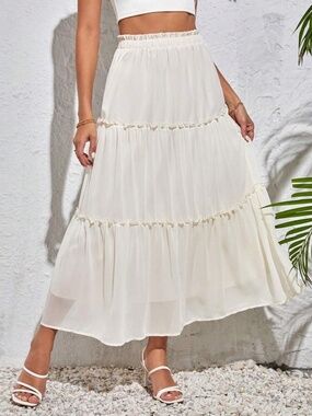 Women’s Cream Tiered Maxi Skirt